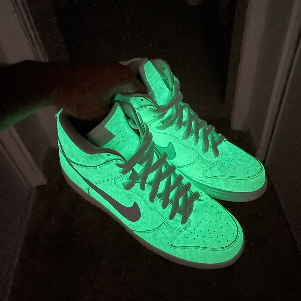 ❌SOLD❌ Nike dunk high ‘glow in the dark’
